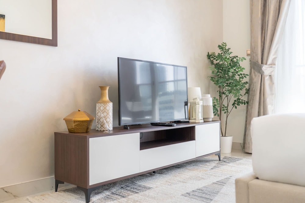 Magnificent and Elegant Studio in Al Barsha South