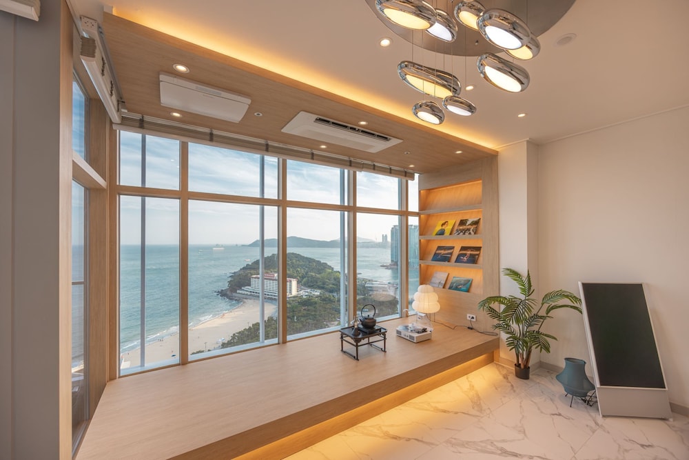 Haeundae Wave