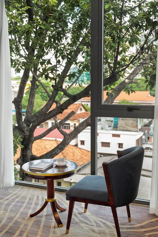 22Land Hotel Saigon 23