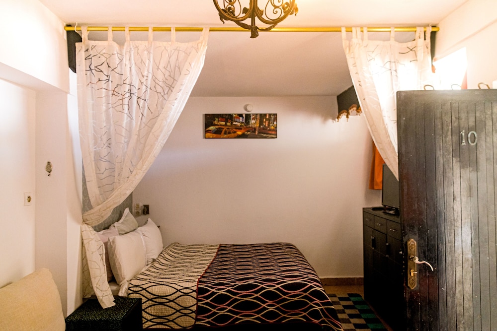 Essaouira youth Riad