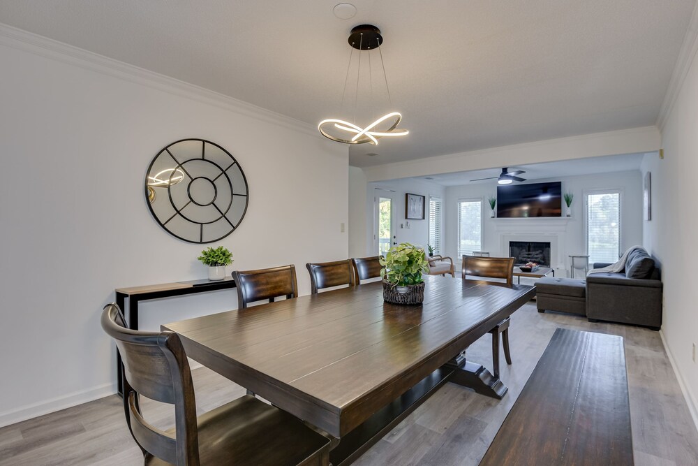 Beautiful 3BR Townhouse