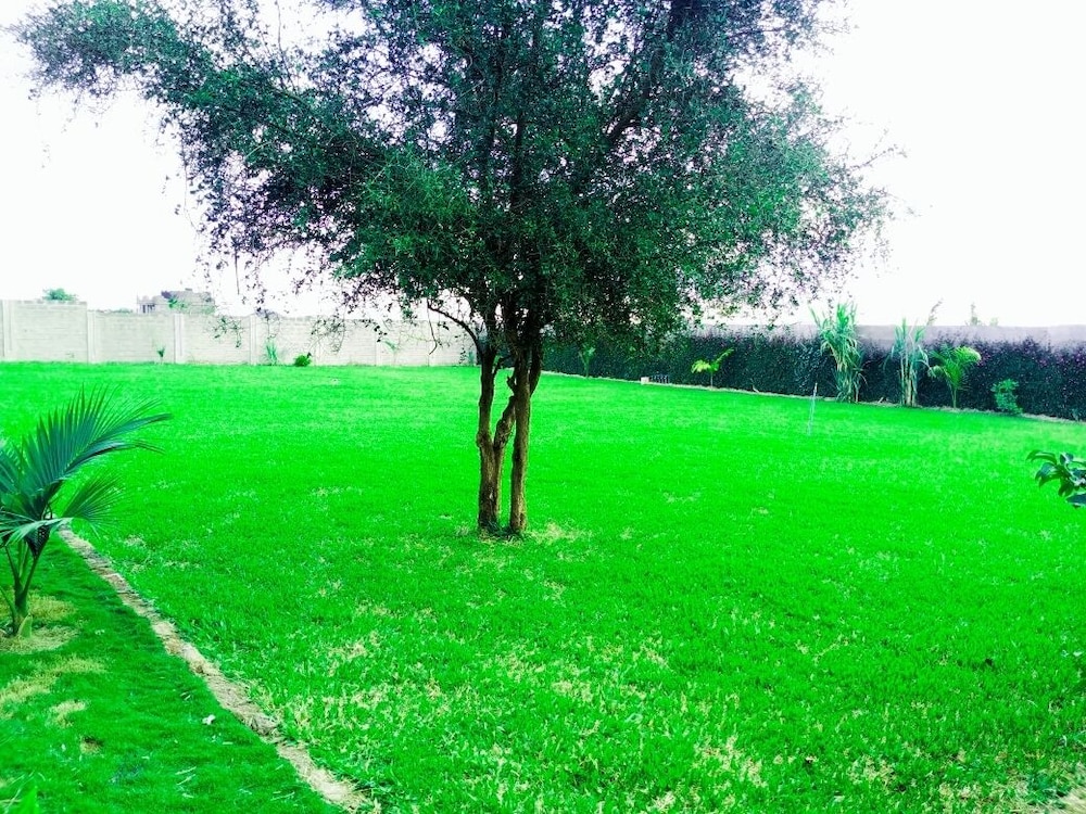 Lukenya Alkebu Resort