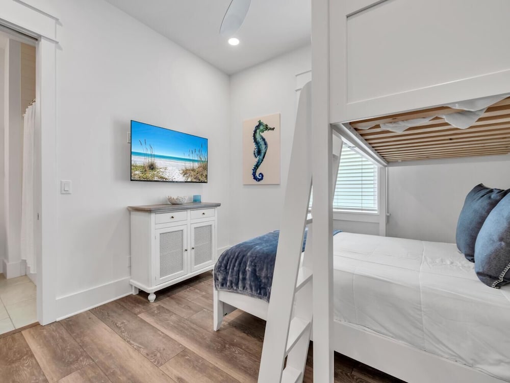 Casita Grayton