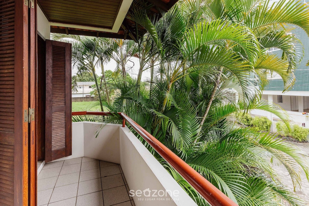 Beautiful Apartments Close to the Beach Stacy