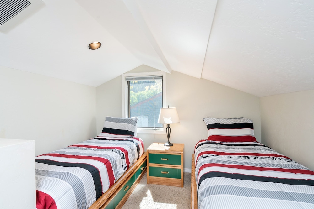 Telluride Lodge 405 by Avantstay Close to Slopes Town