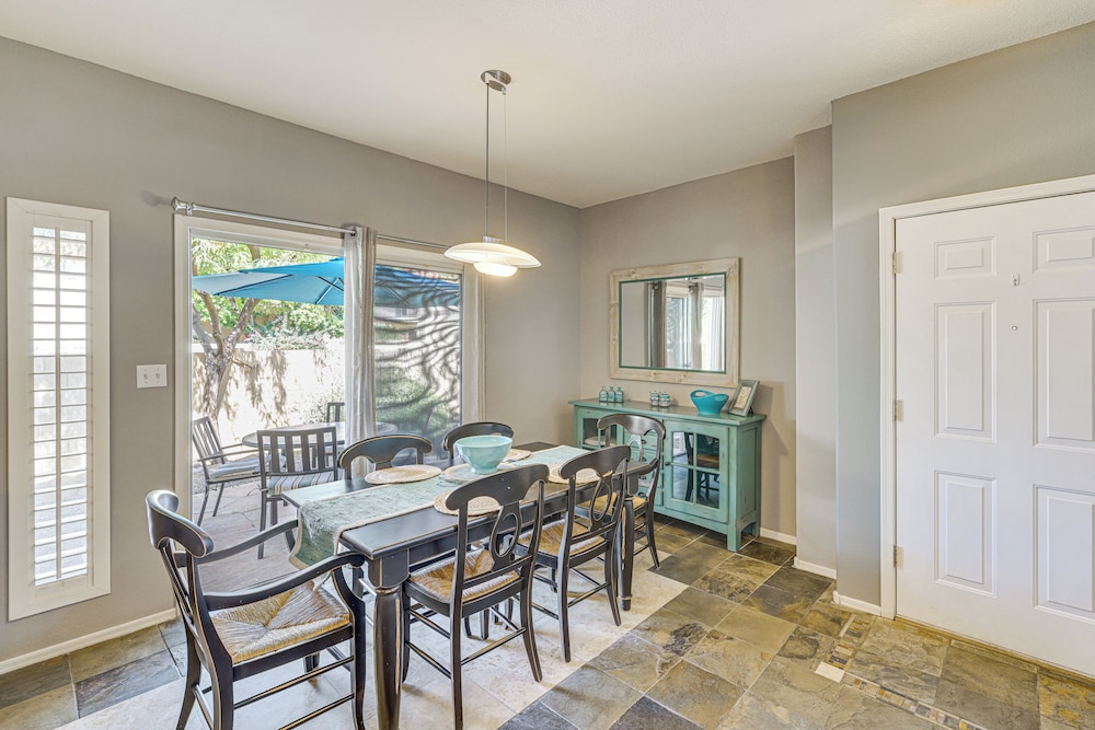Hike & Golf! Townhouse w/ Resort Perks in PHX
