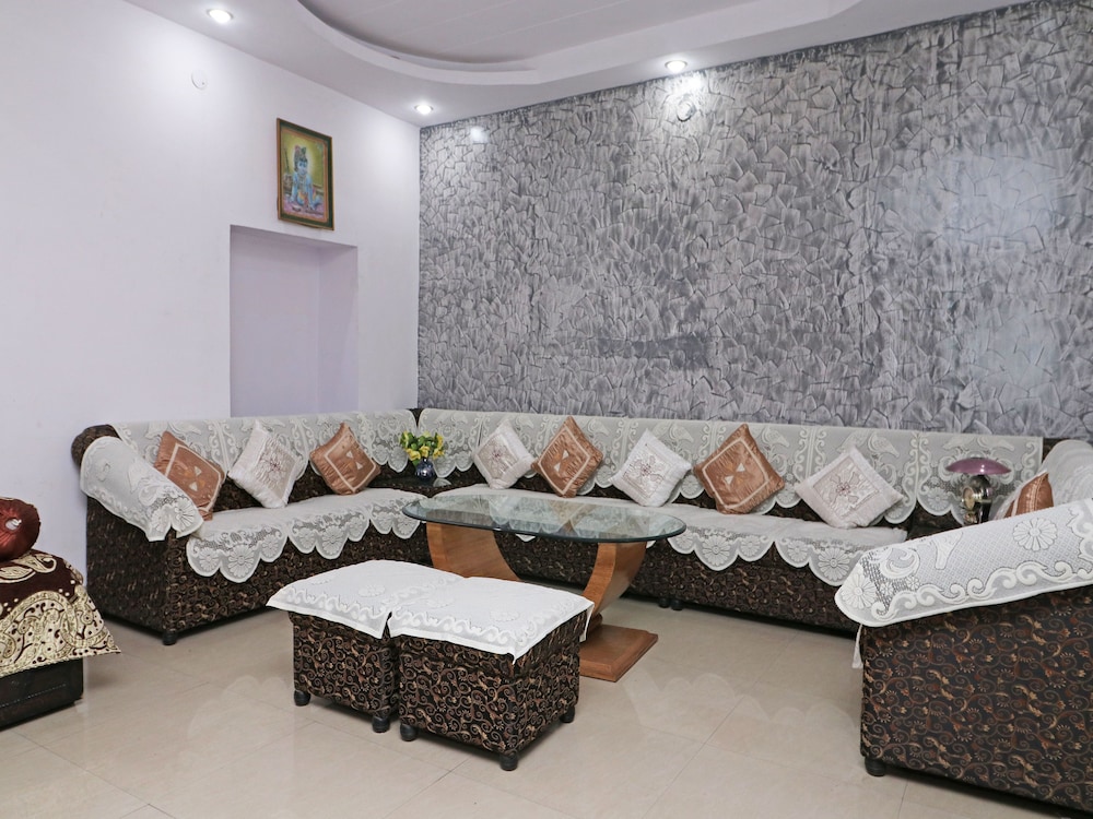 OYO 12828 Home Mountain Glory Homestay