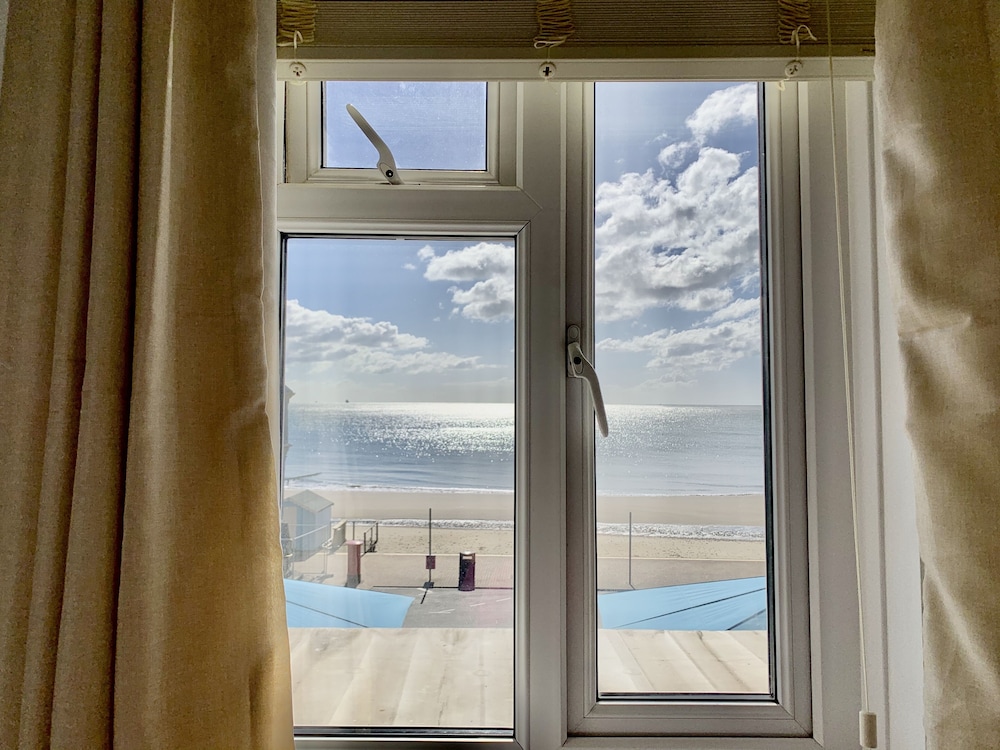 Shanklin Vacations - The Waterfront Inn - Property Image 6