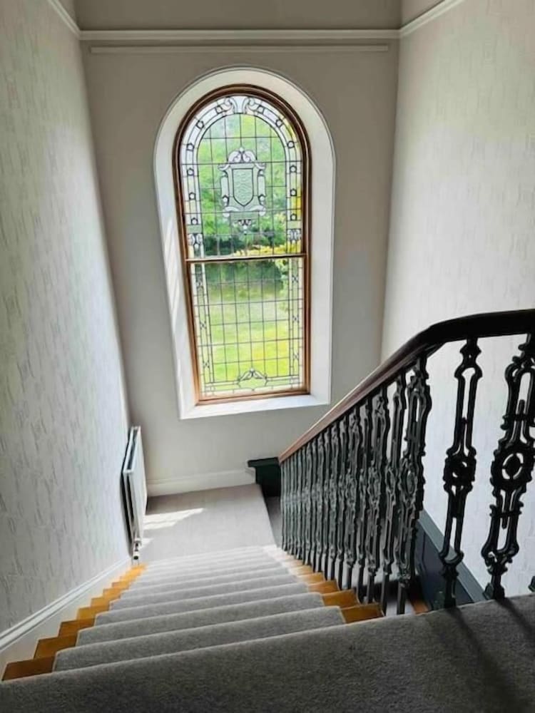 Burnock Lodge - Donnini Apartments view 2