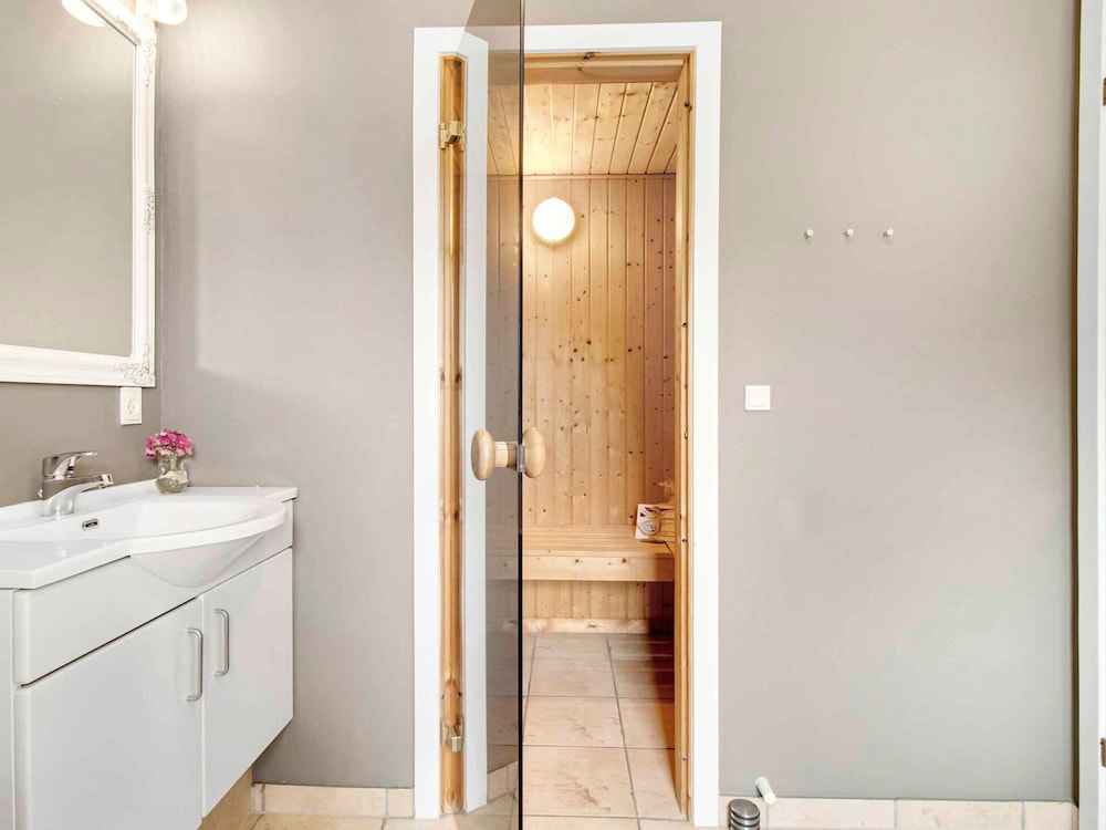 5 Star Holiday Home in Brenderup Fyn