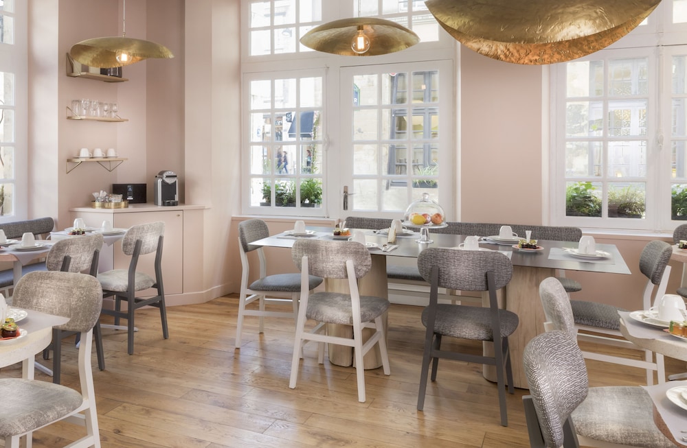 Hôtel Jeanne d'Arc Le Marais