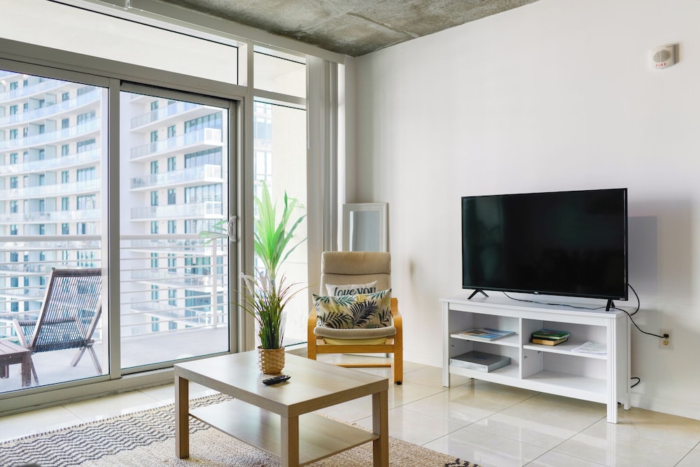 Stylish Condos in Midtown Miami