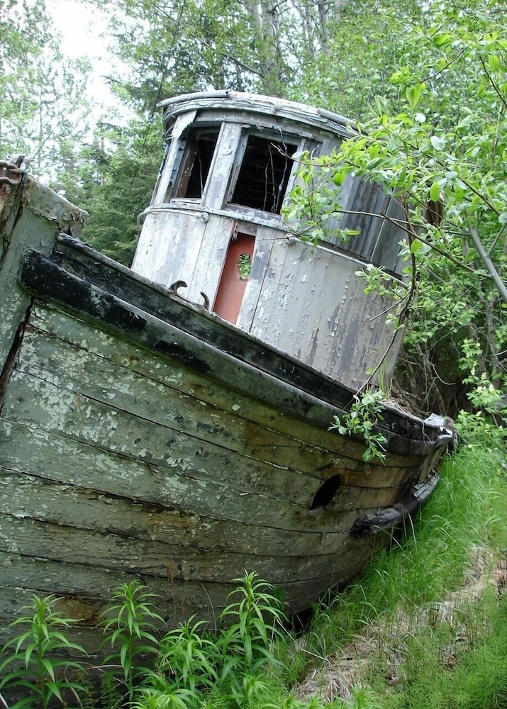 Renfro's Lakeside Retreat - Cabin's and R.V. Park