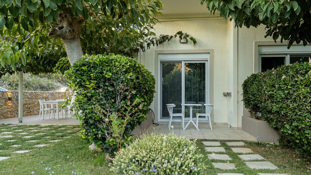 Mear Superior Home - Crete Garden Escape