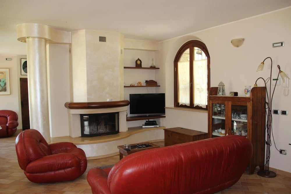 Photo 48