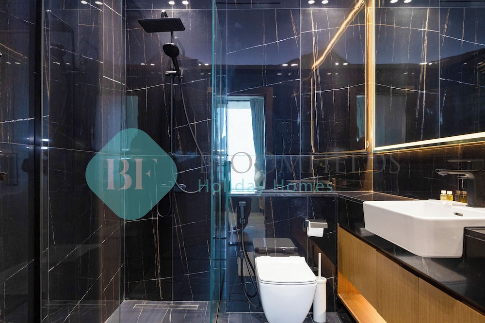 Bloomfields Modern 1Br Bingahtti Onyx