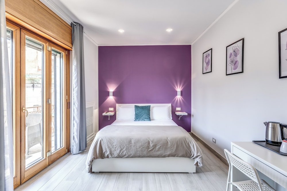 Marmolo Room