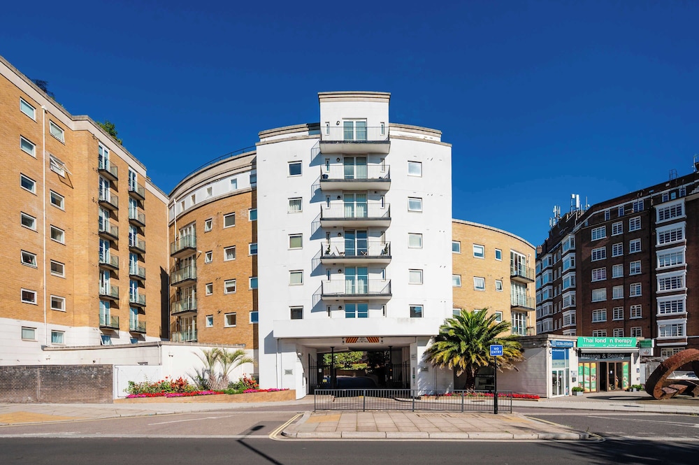 Lords Living -3 bed in Regents Park With Terrace
