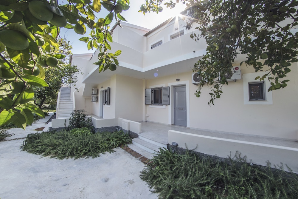 Orange Grove Villas