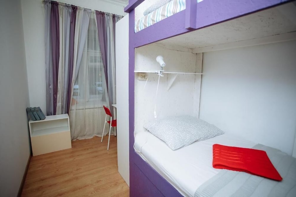 BigGal Rooms