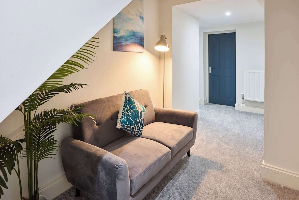 Host Stay The Langley Hotel Apartment 11