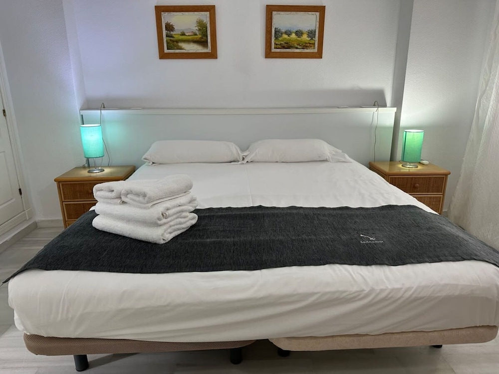 Standard 2 Bedroom Ground Floor Apartment F-3