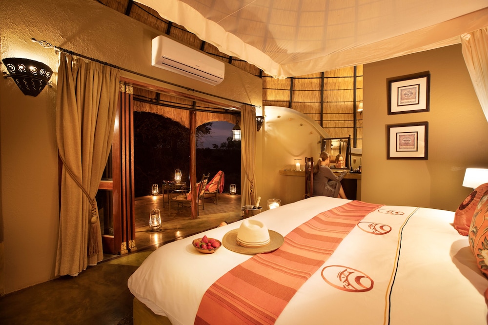 Hoyo Hoyo Safari Lodge
