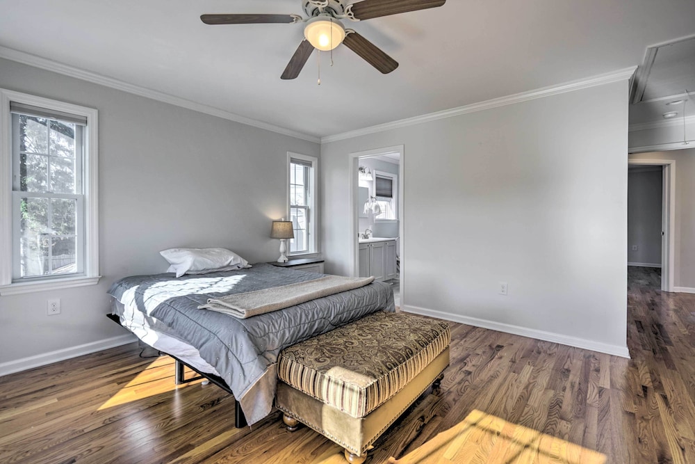 Charming Spring Lake Retreat, 1 Mi to Beach! view 2