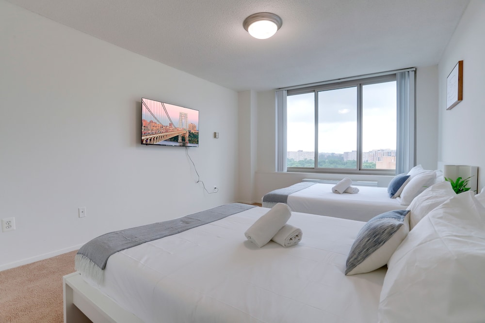 Crystal City Comfortable Apartments