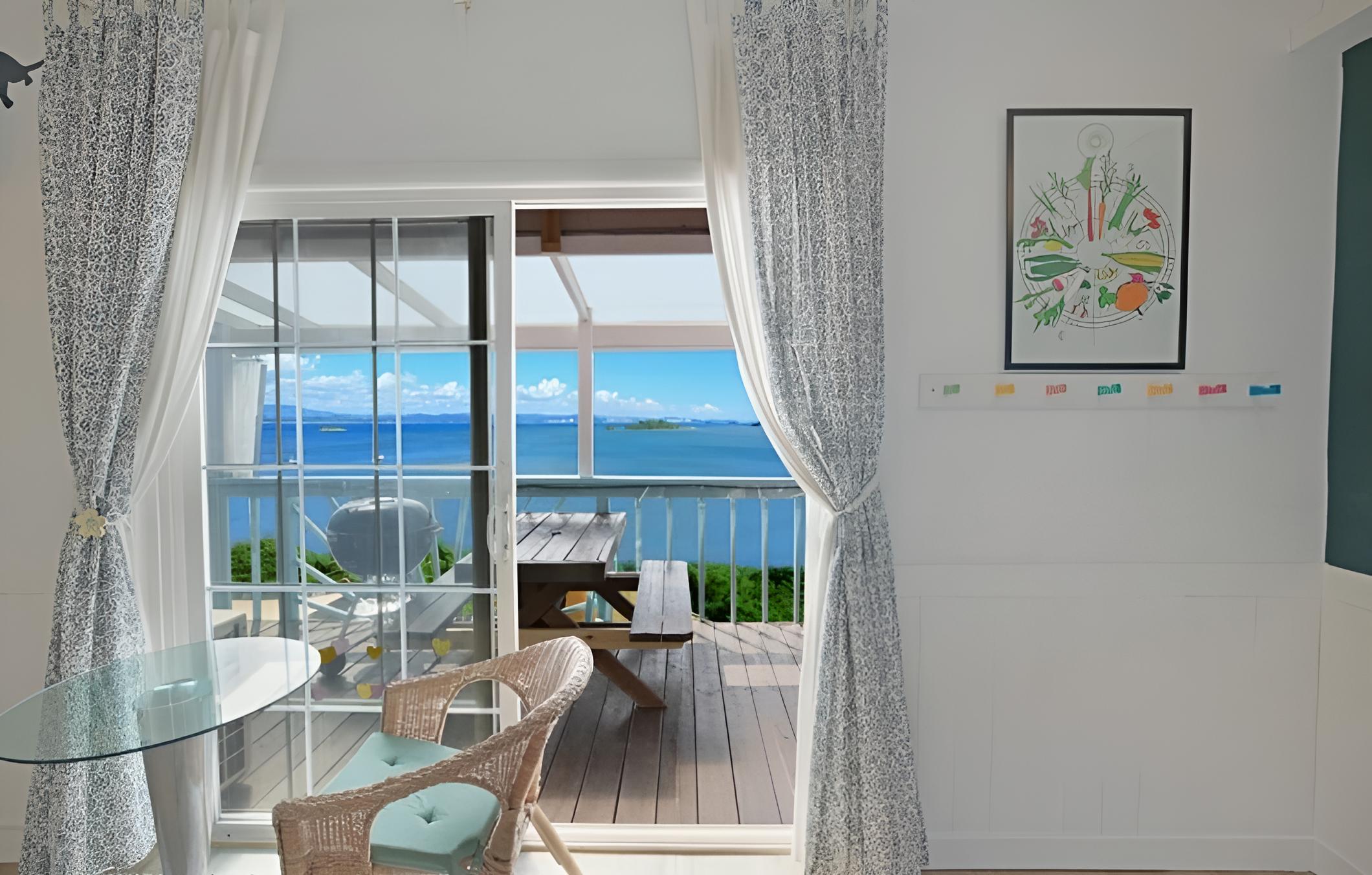 Taean Elvis Pension view 5