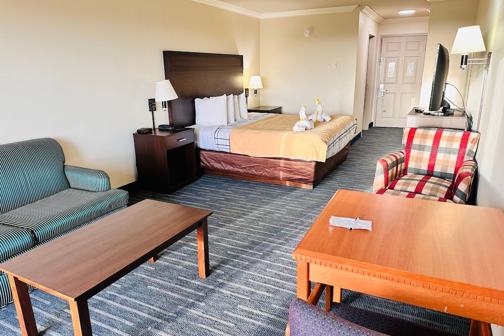 Coratel Inn Ocean Shores Extended Stay