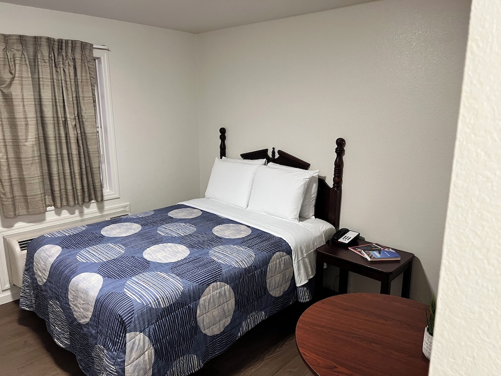 Stay Lodge Decatur