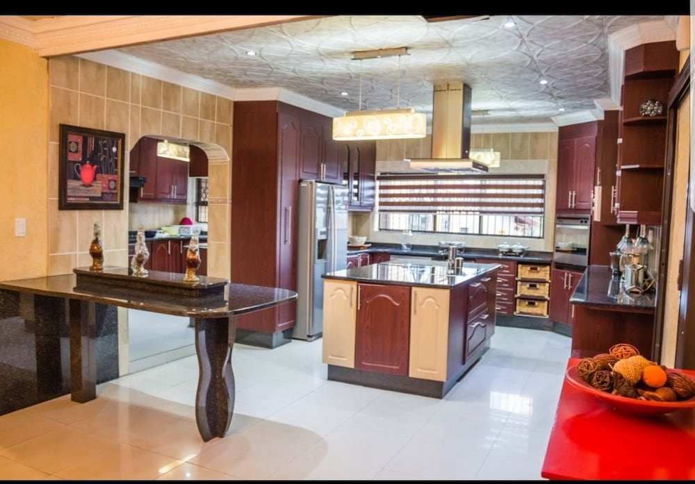 Kwantulindawo Guesthouse Newcastle