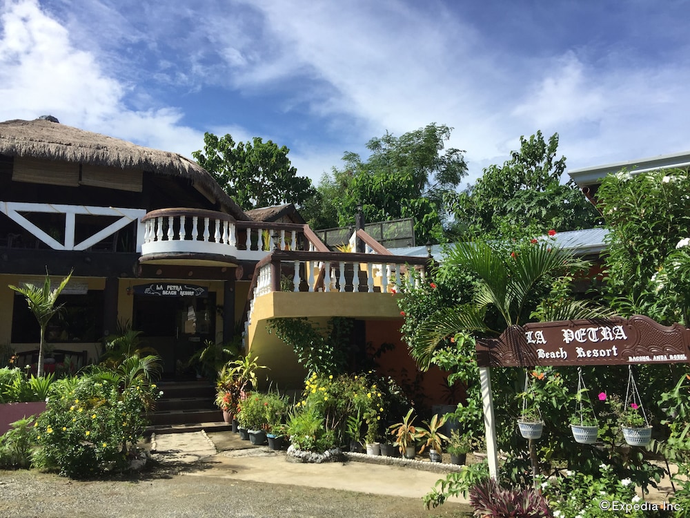 La Petra Beach Resort