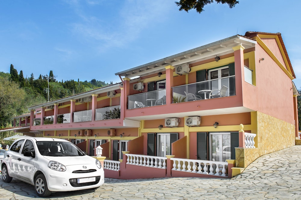 Hotel Penelope Hotel - Image 1