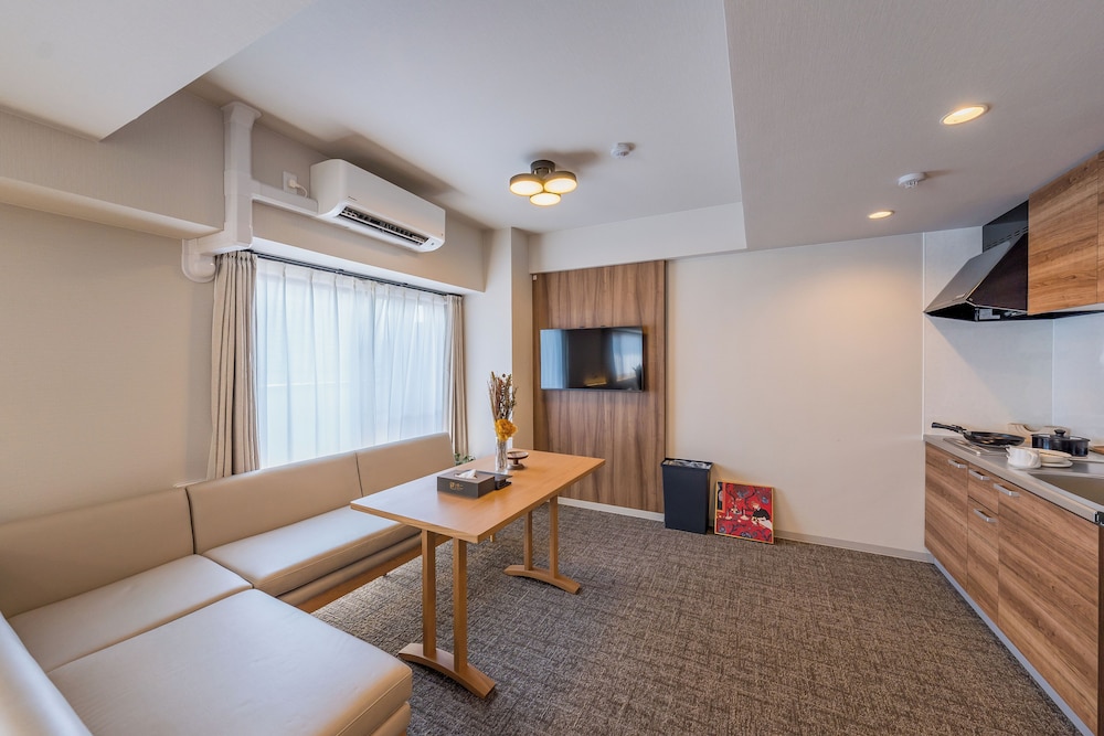 Apartment Hotel 11 Namba Minami Shin-Imamiya II