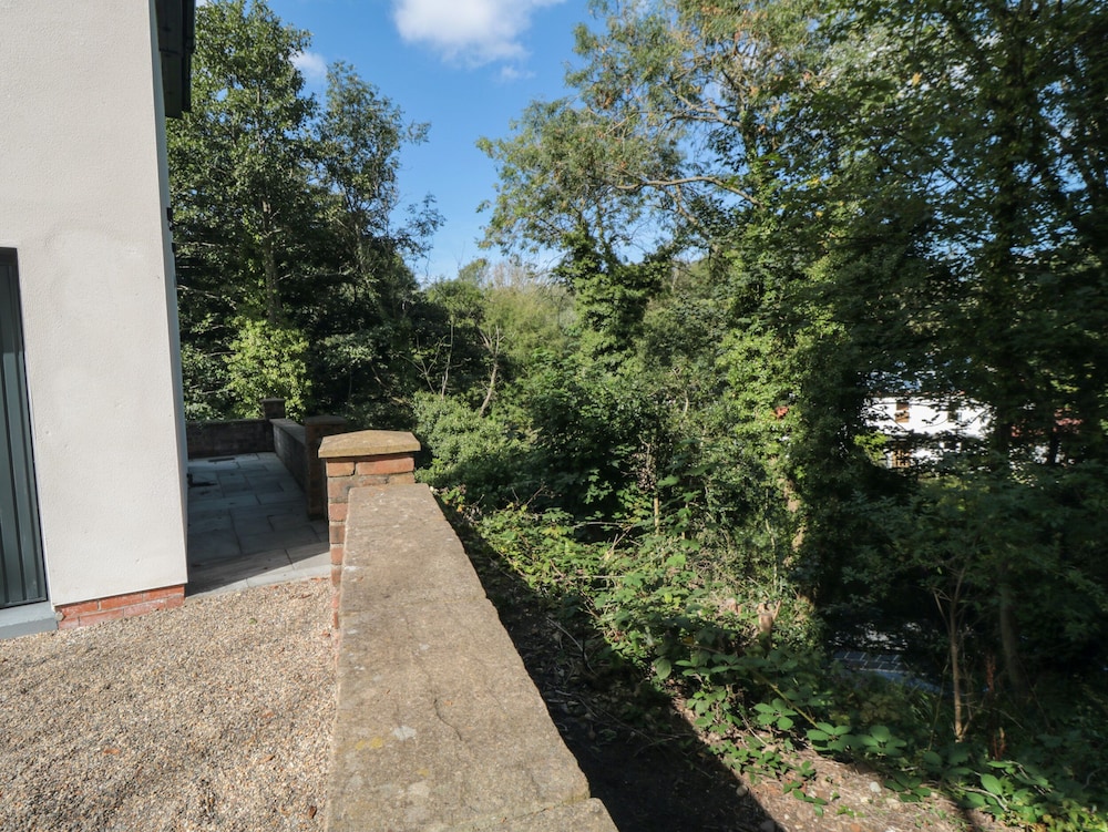 Riverside House
