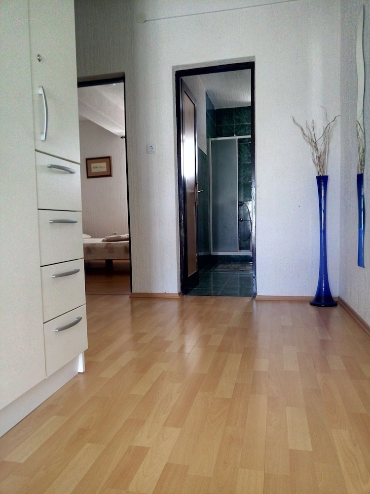 Photo 26