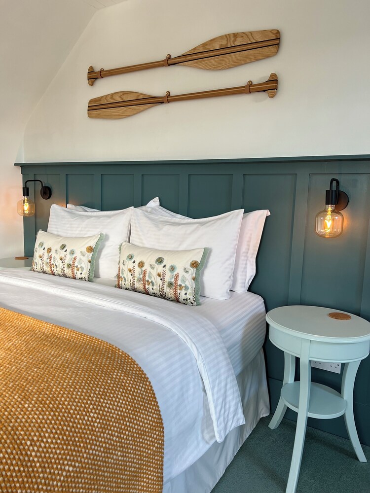 Thistledown Lodge