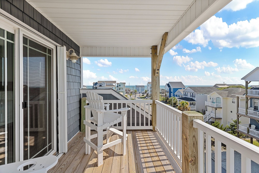 Across the Pond by Topsail Realty