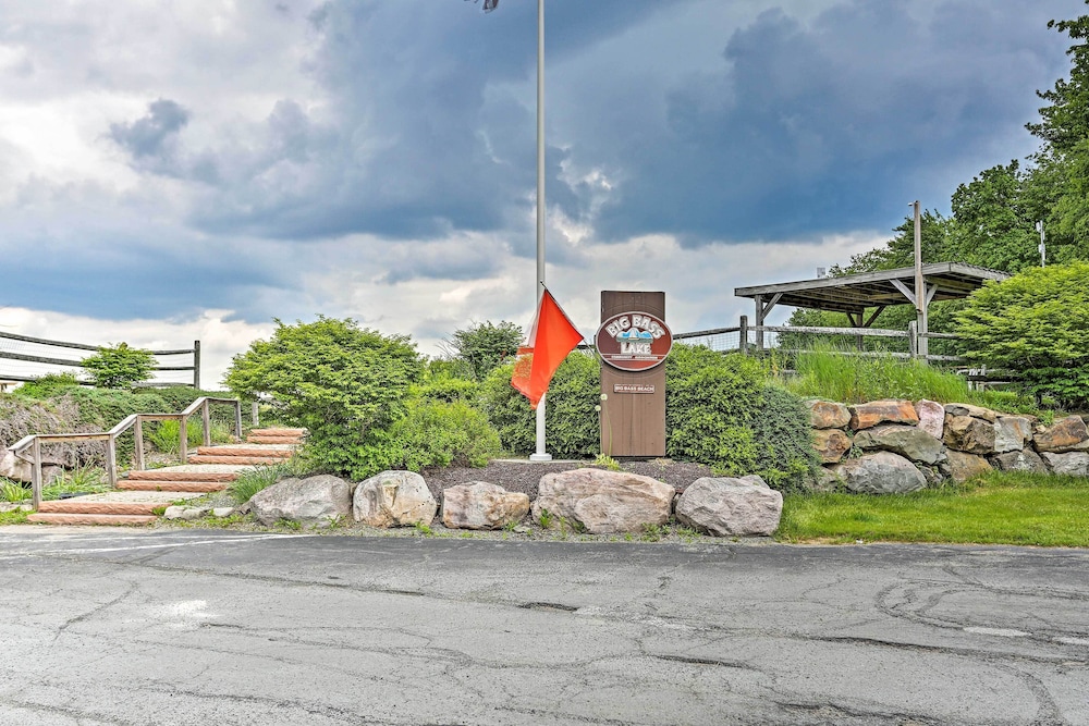 Pet-friendly Poconos Cabin w/ Deck & Fire Pit! view 4