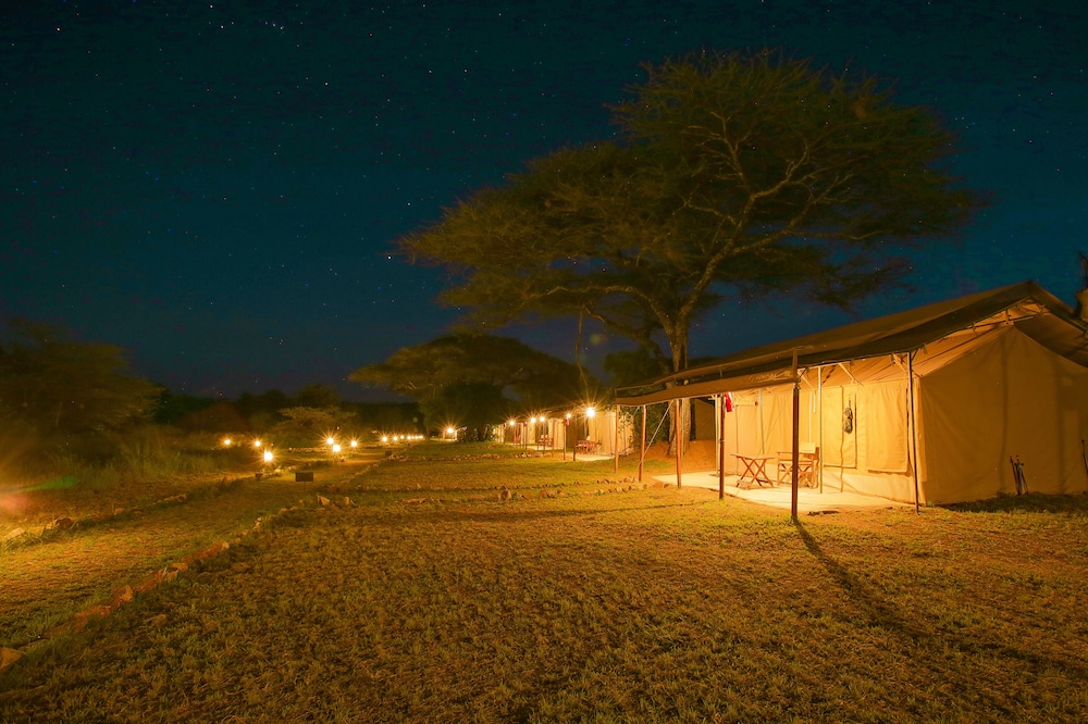 Kisura Serengeti Tented Camp
