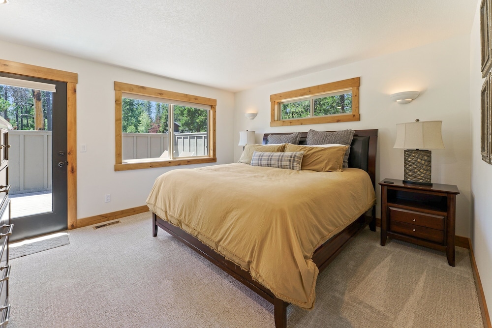 4 Catkin 4 Bedroom Home