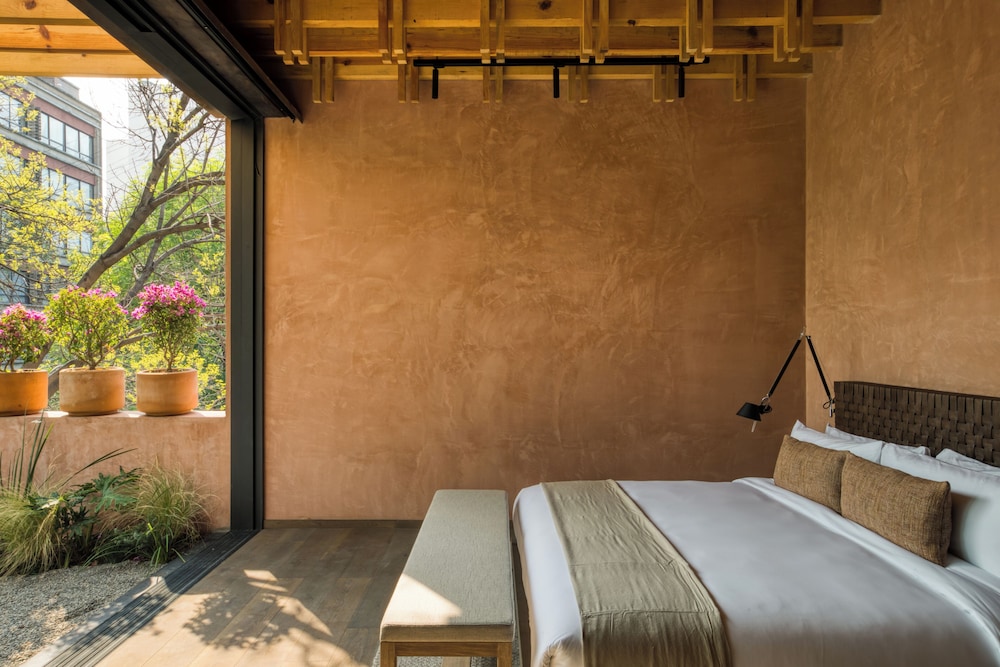 Casa Tenue