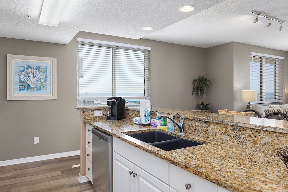Emerald Key by Southern Vacation Rentals
