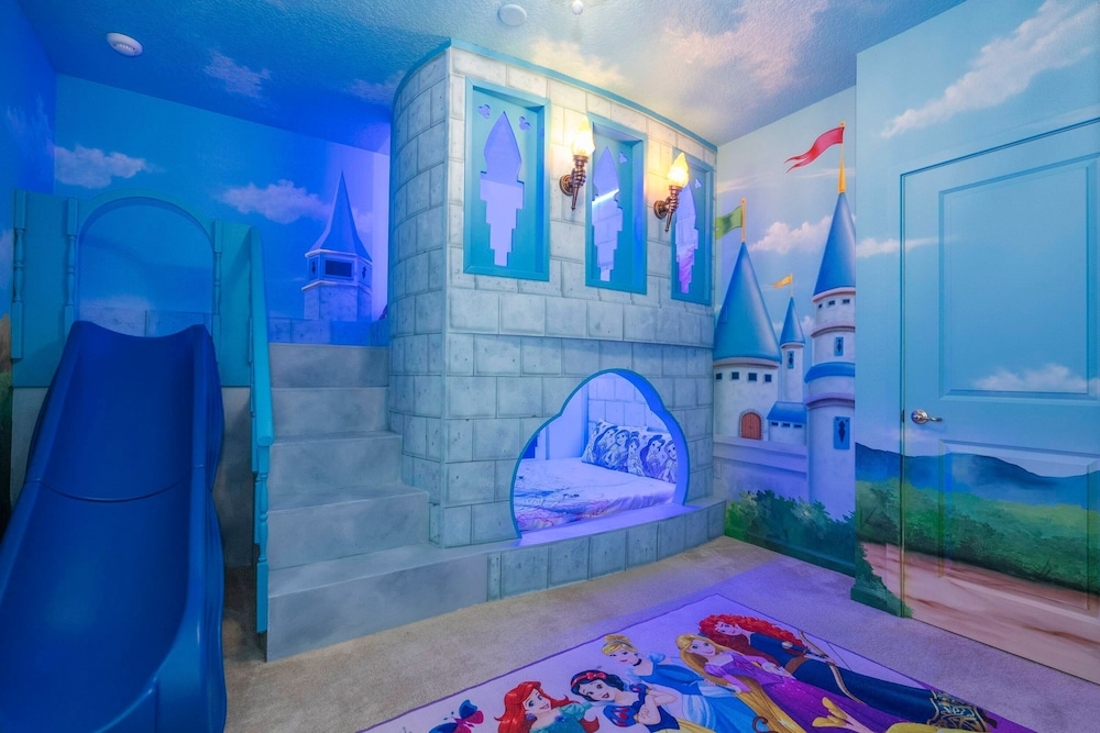 Spacious 12br Family Villa Near Disney Bella Vida