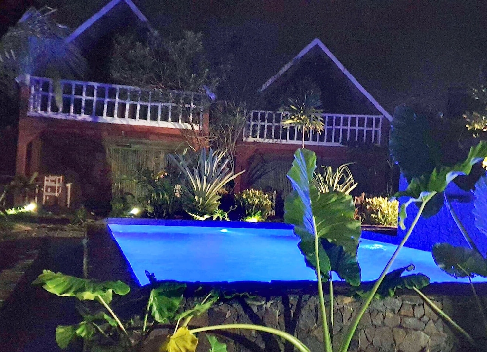 Ravoraha Ecolodge