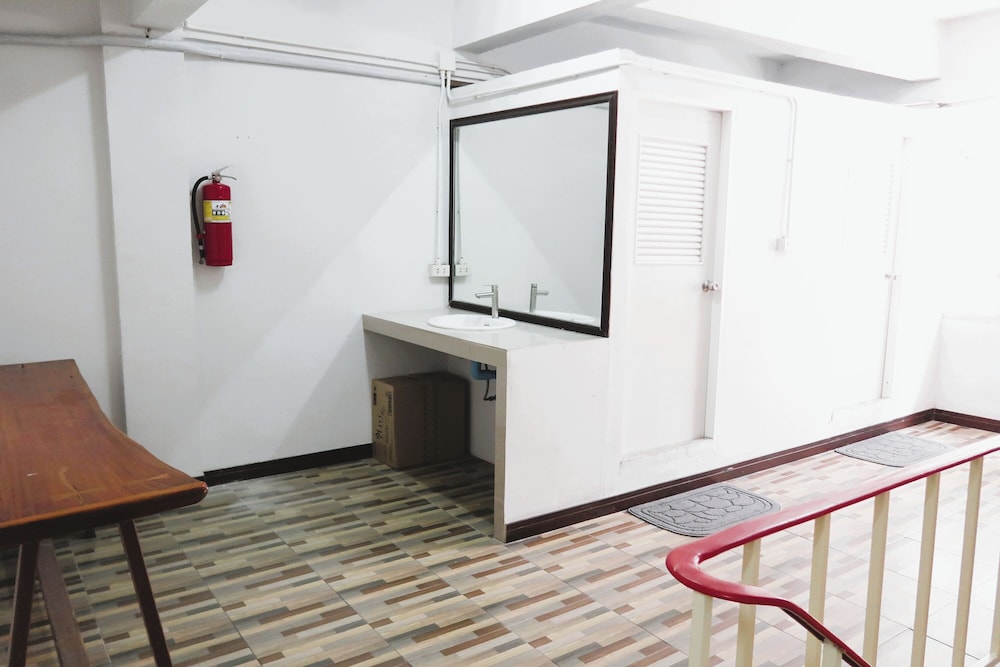 Bed Station Hostel Krabi