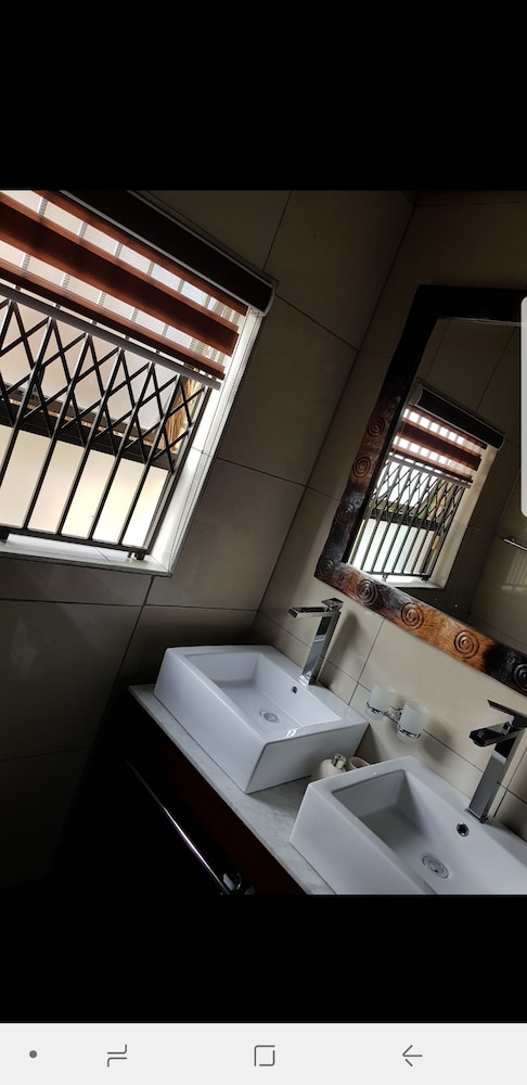 Kwantulindawo Guesthouse Newcastle