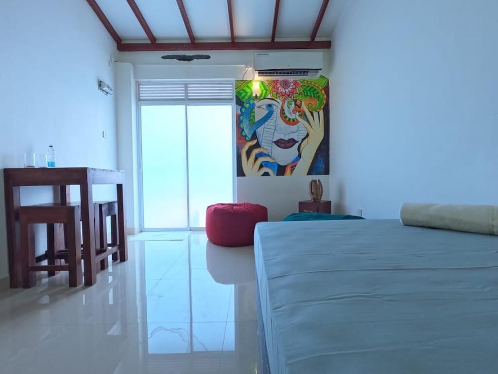 Unwind Restaurant & Hostel view 2